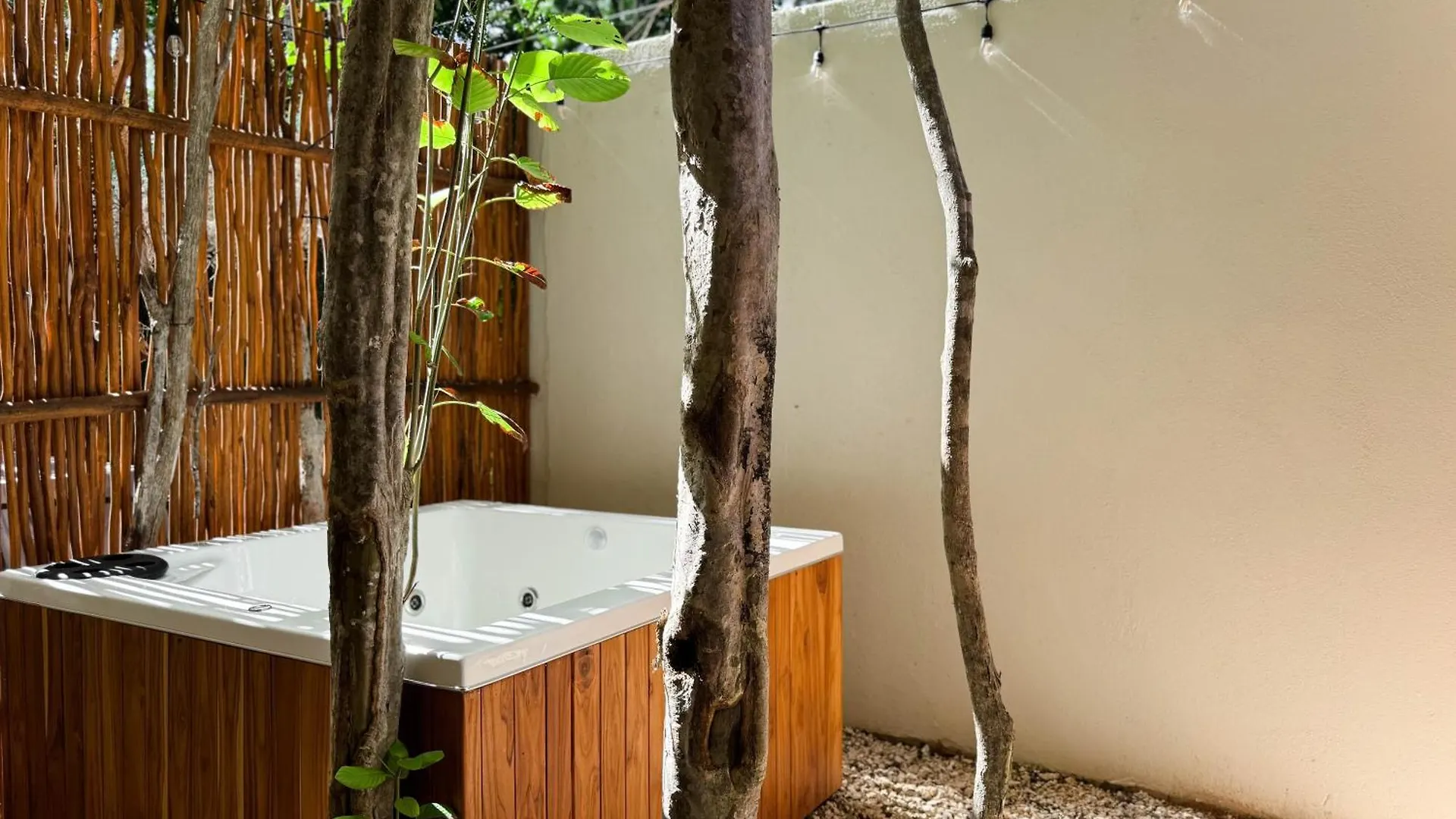 Increible Studio Garden Pool N-B2 By Sandy Powerful تولوم شقة